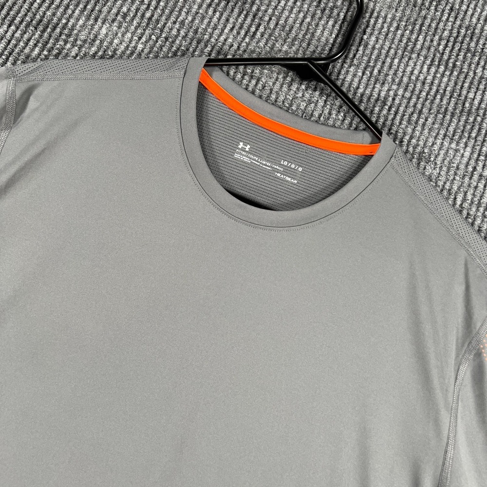 Under Armour Shirt‎ Mens Large Gray 1/2 Sleeve Fitted Heat Gear Active Workout